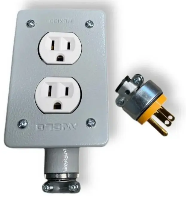 Kit de tapa metálica, clavija receptáculo uso rudo condulet FS, Marca/Brand: Genérica, Modelo/Model: Lumi, incluye: clavija, condulet FS, receptáculo dúplex, tapa metálica, conector uso rudo de 1/2"