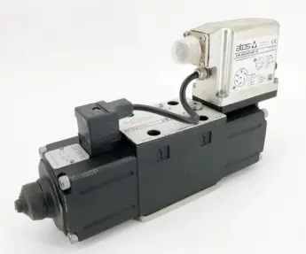 Válvula Marca ATOS, Modelo E-RI-AEB-NP-05H 10, DKZOR-AEB-NP-171-L5 10