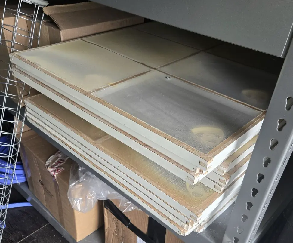 Sieve filter 28GG-670 frame 26.36 in x 25.00 in x 0.87 in