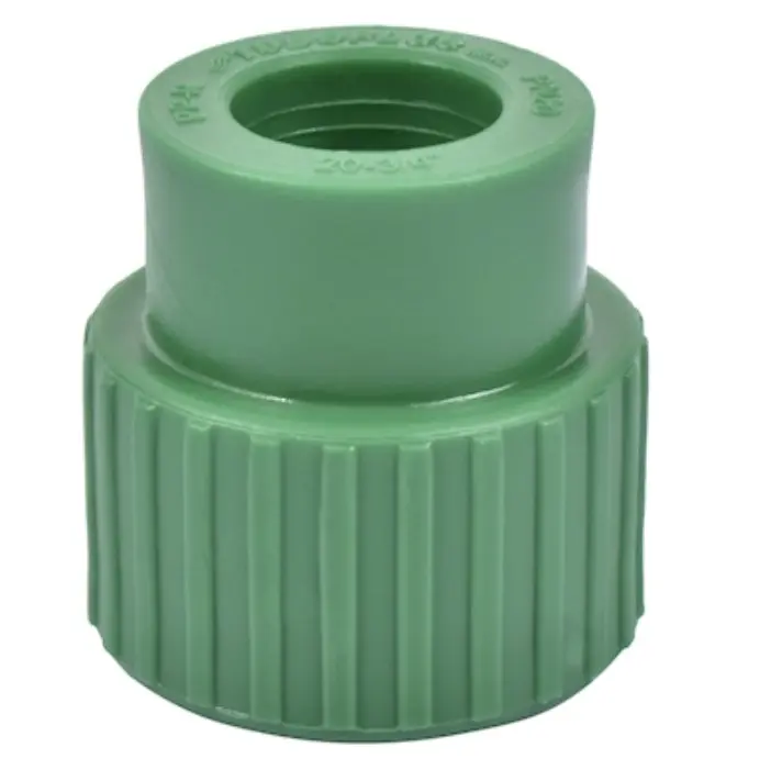 Conector hembra con rosca 3/4 x 3/4 de pulgada verde tuboplus
