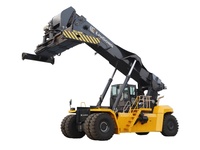Reach Stacker