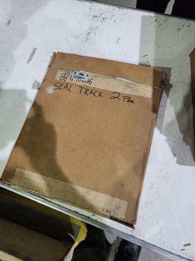 [881140006] SEAL TRACK CHAIN / SELLO / [881140006]